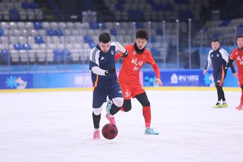 星空体育APP四强产生 中国顺佳足球队遭遇两连败 无缘半决赛(图3)