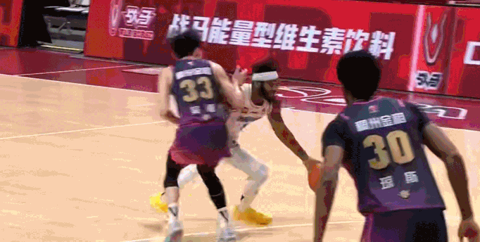 CBA战报：杰曼35星空体育APP+10约克21+13北京男篮120112轻取浙江(图2)