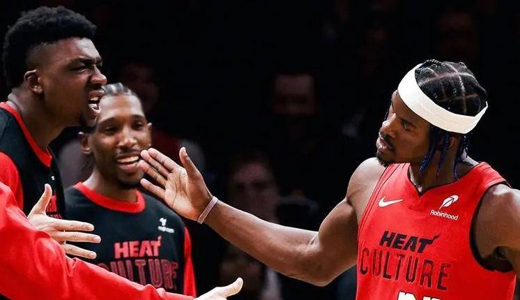 星空体育APPNBA3月5日赛事前瞻：18队激战谁将闪耀赛场？(图1)