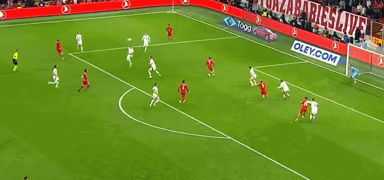 ⚽星空体育平台欧国联半场：柯克曲远射破门舍弗扳平比分土耳其暂11匈牙利(图9)