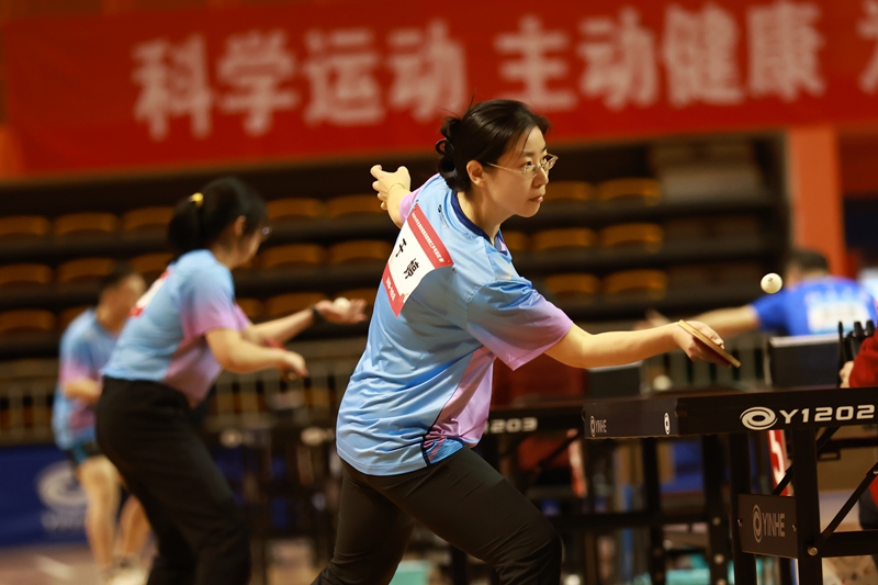 第五届北京教育系统教职工乒乓球赛收官 体医工融合助力赛事星空体育下载升级(图1)