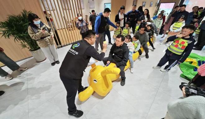 全城跃动体星空体育注册育盛宴点亮山海之城烟台市2025年重点体育赛事震撼发布(图4)